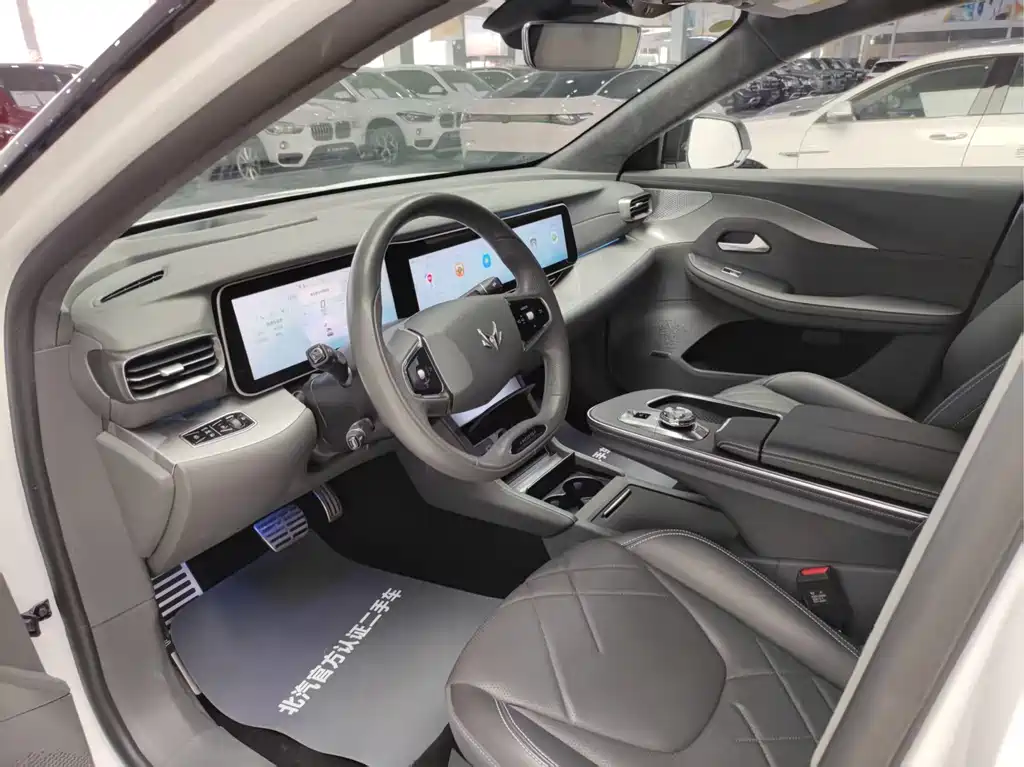 ARCFOX EXTREME FOX POLAR FOX ALPHA S