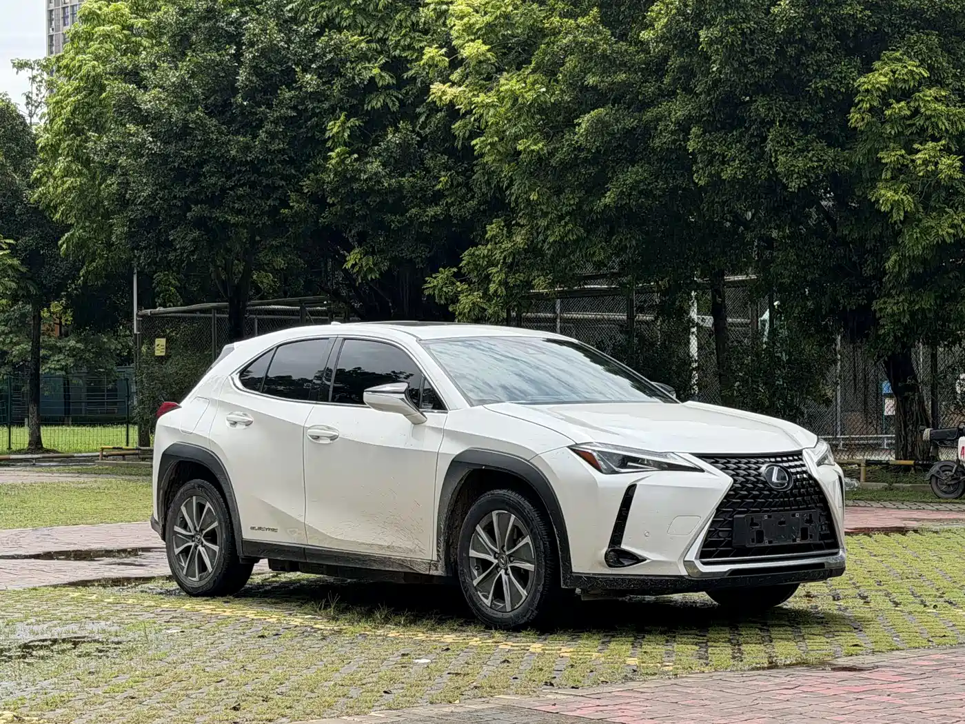 Lexus UX id 4680640 из Китая 15