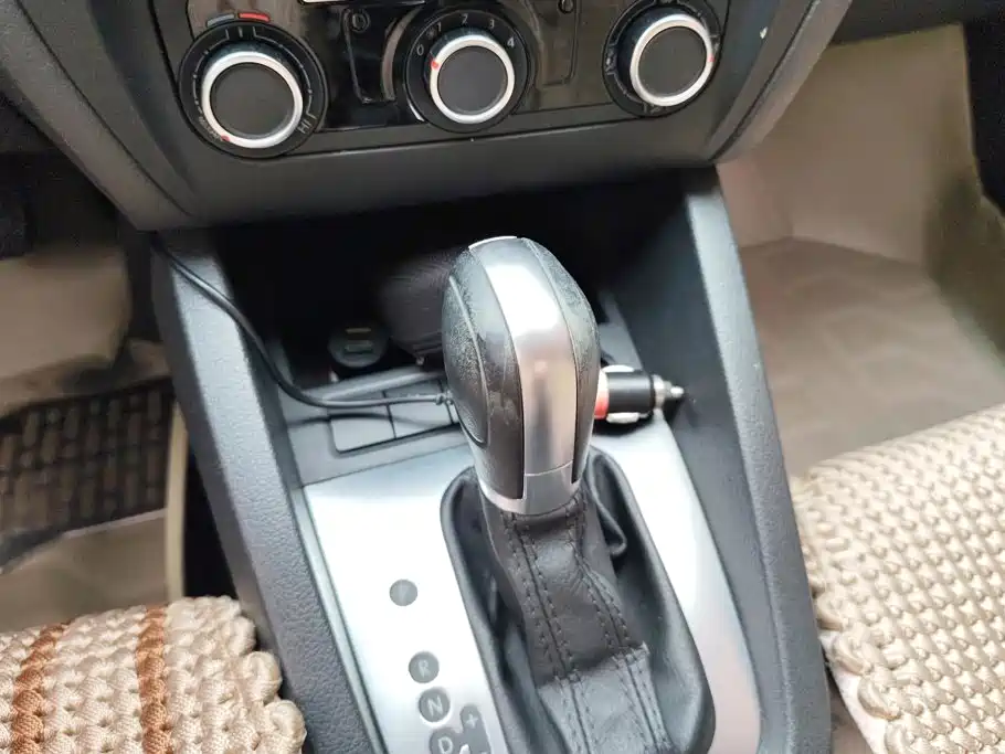 Volkswagen Sagitar — миниатюра 16