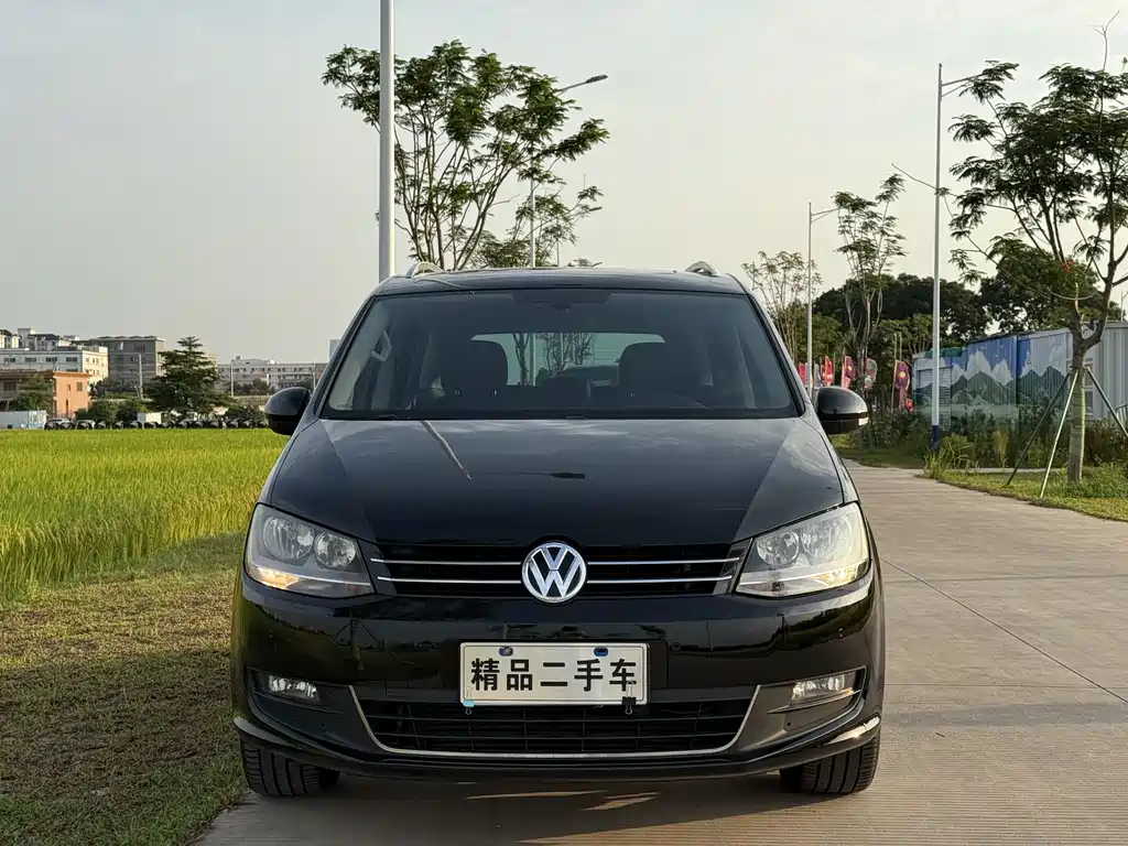 Volkswagen Xia 2016 380TSI 7 мест