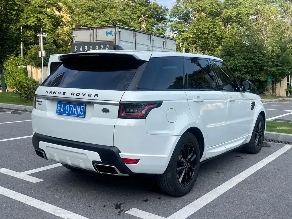 Land Rover Range Rover Sport 2017 3.0 SC V6 SE