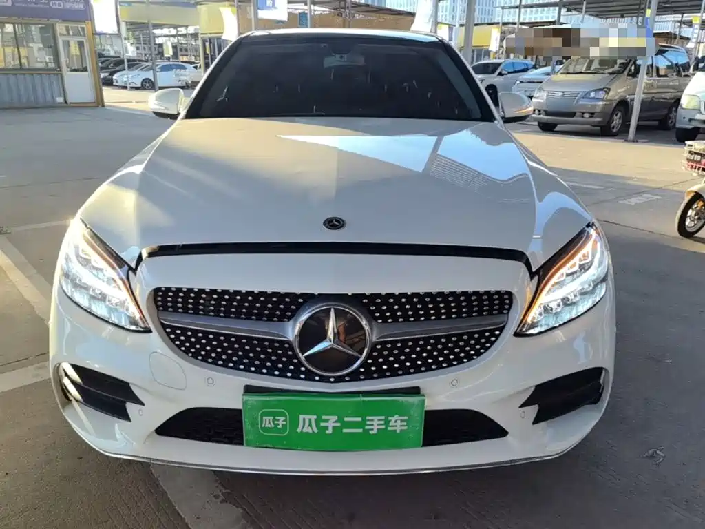 Mercedes-Benz C-Class — миниатюра 3