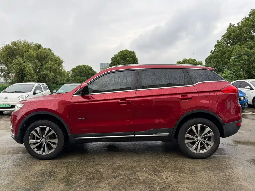 Geely Boyue — миниатюра 4