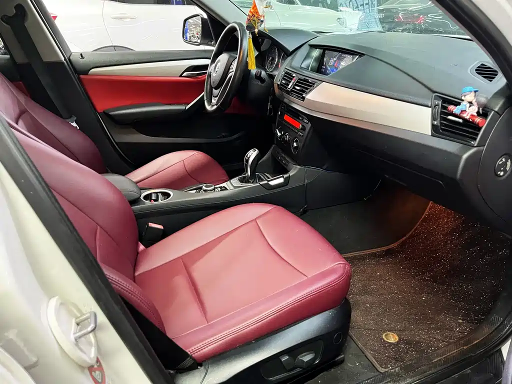 BMW X1 — миниатюра 12