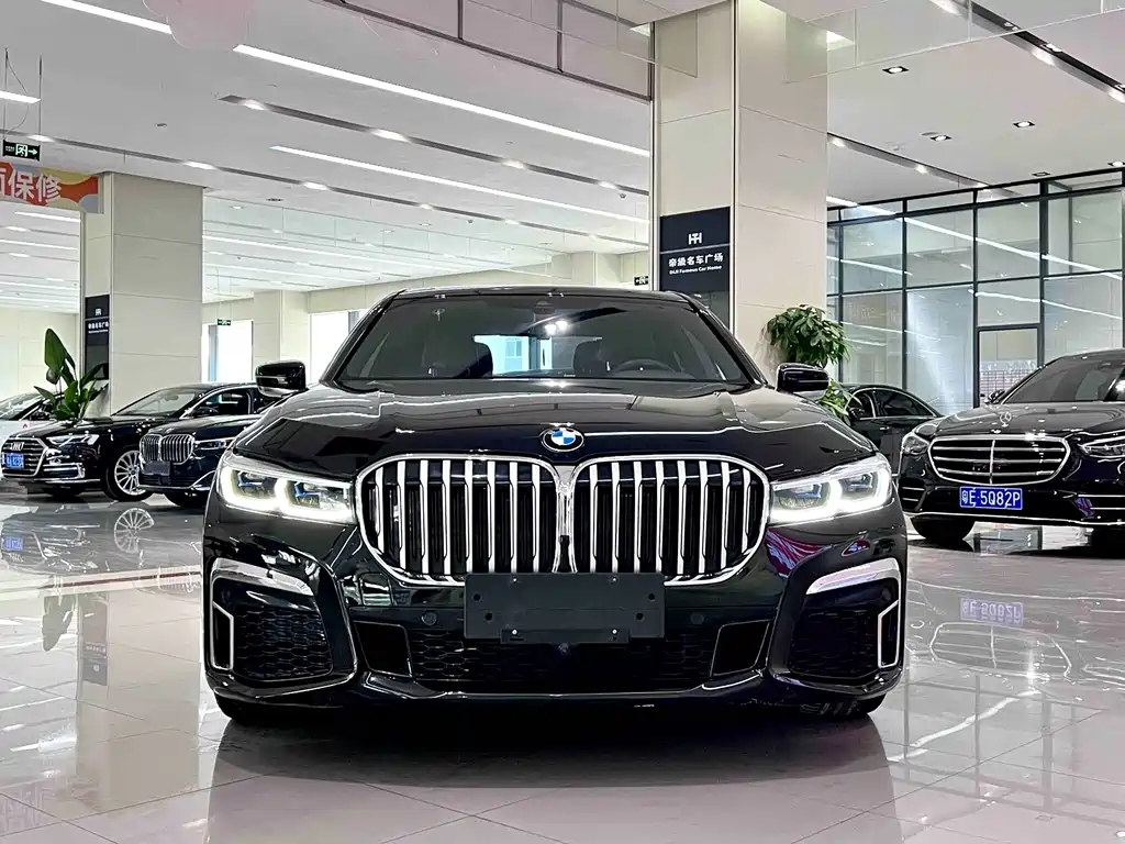 BMW 7 Series 7 2019 740Li Lead M Sport
