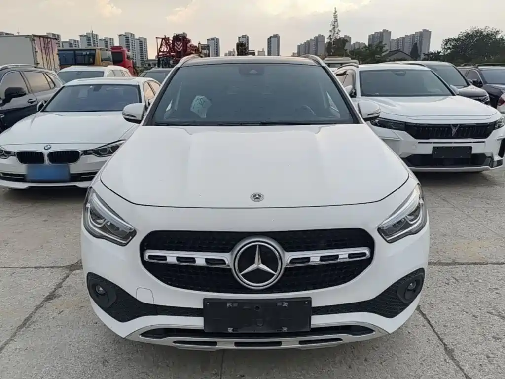 Mercedes-Benz GLA — миниатюра 3