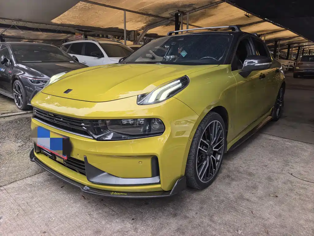 Купить Lynk & Co 03