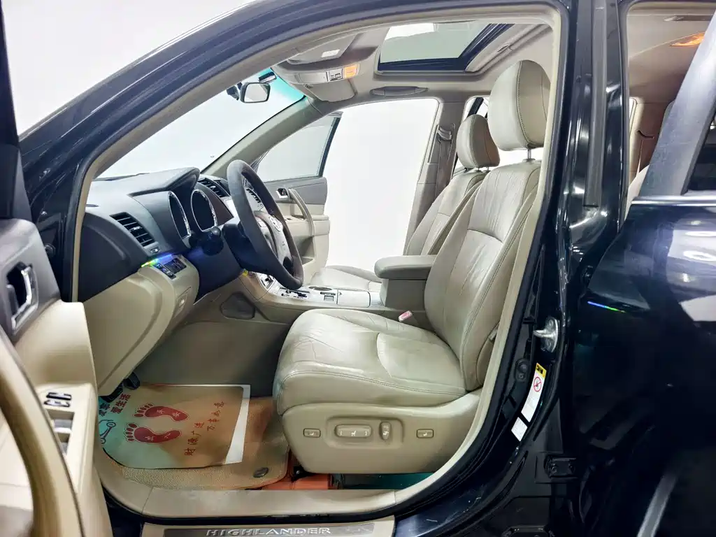 Toyota Highlander — миниатюра 11