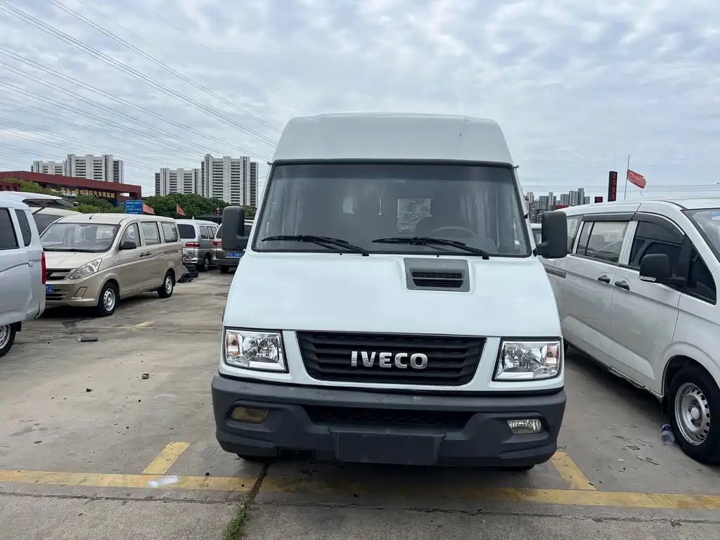 Купить IVECO Daily