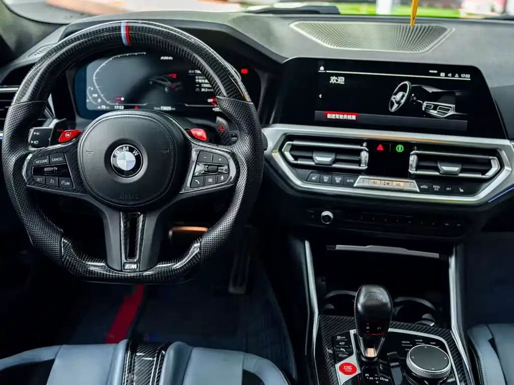 BMW M4 — миниатюра 3