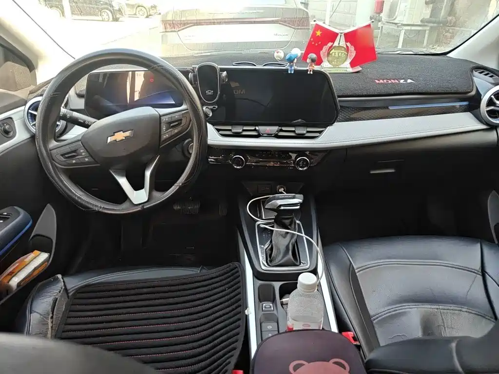 Chevrolet Monza — миниатюра 10