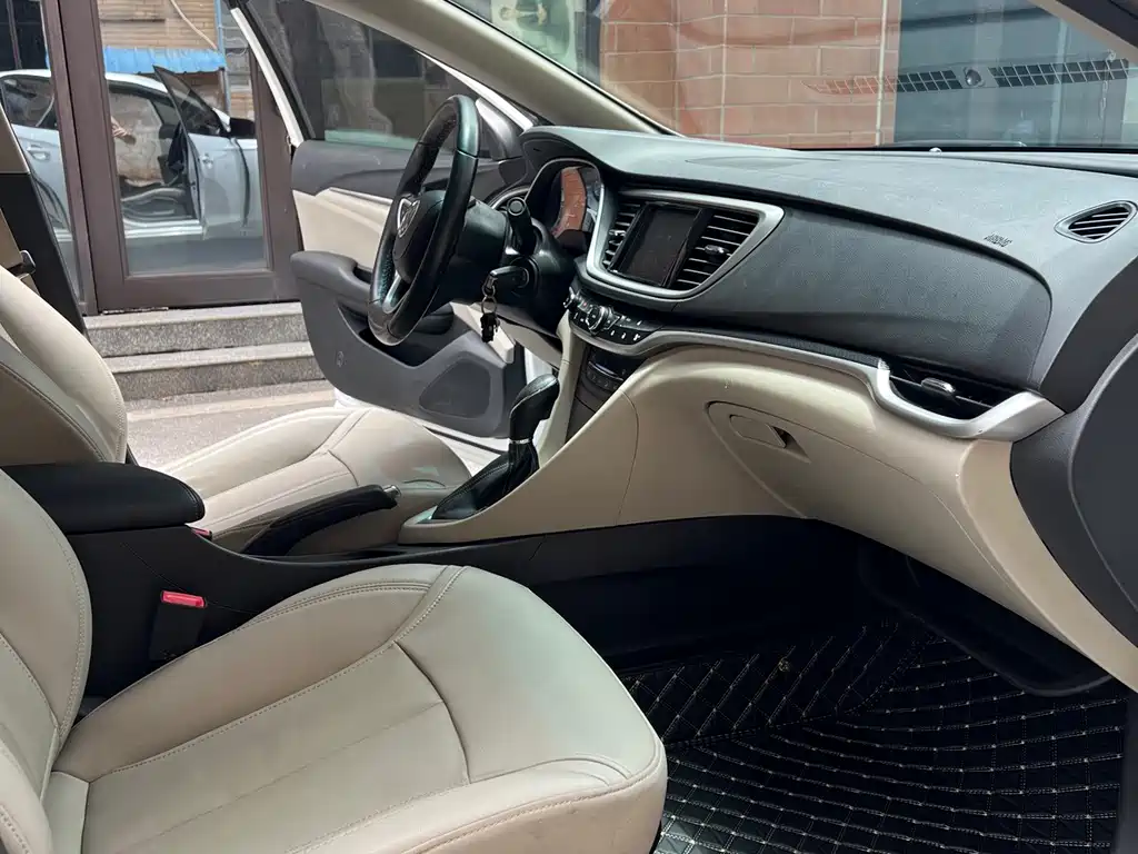 Buick Excelle — миниатюра 8