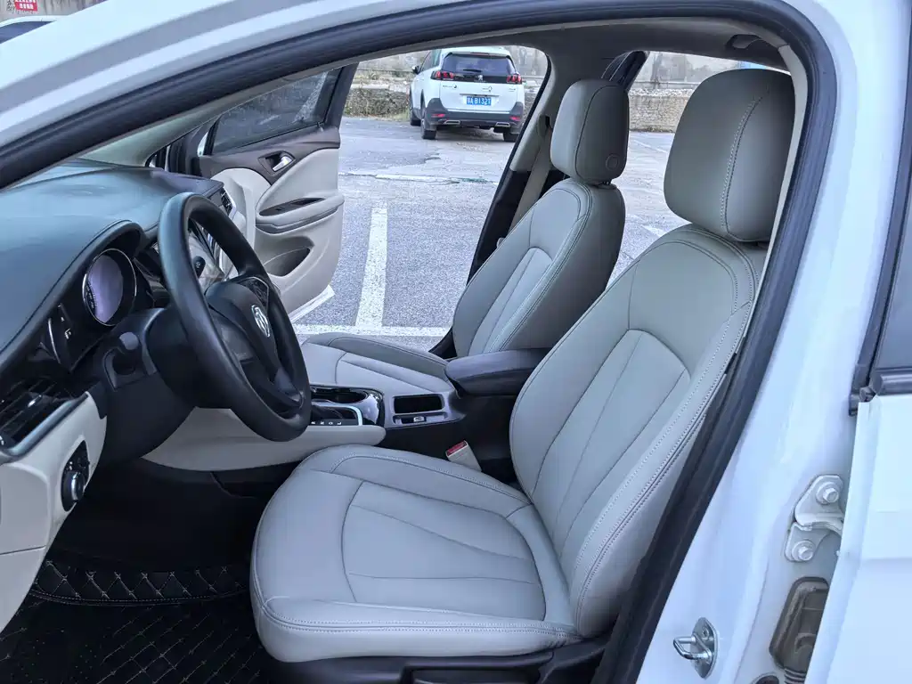 Buick Verano — миниатюра 18