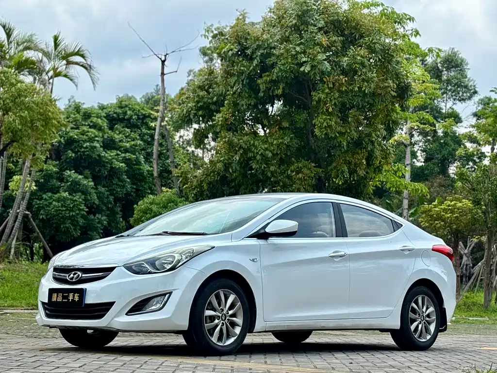 Купить Hyundai Elantra Langdong