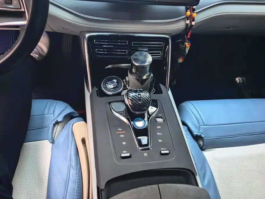 BYD Tang New Energy — миниатюра 16