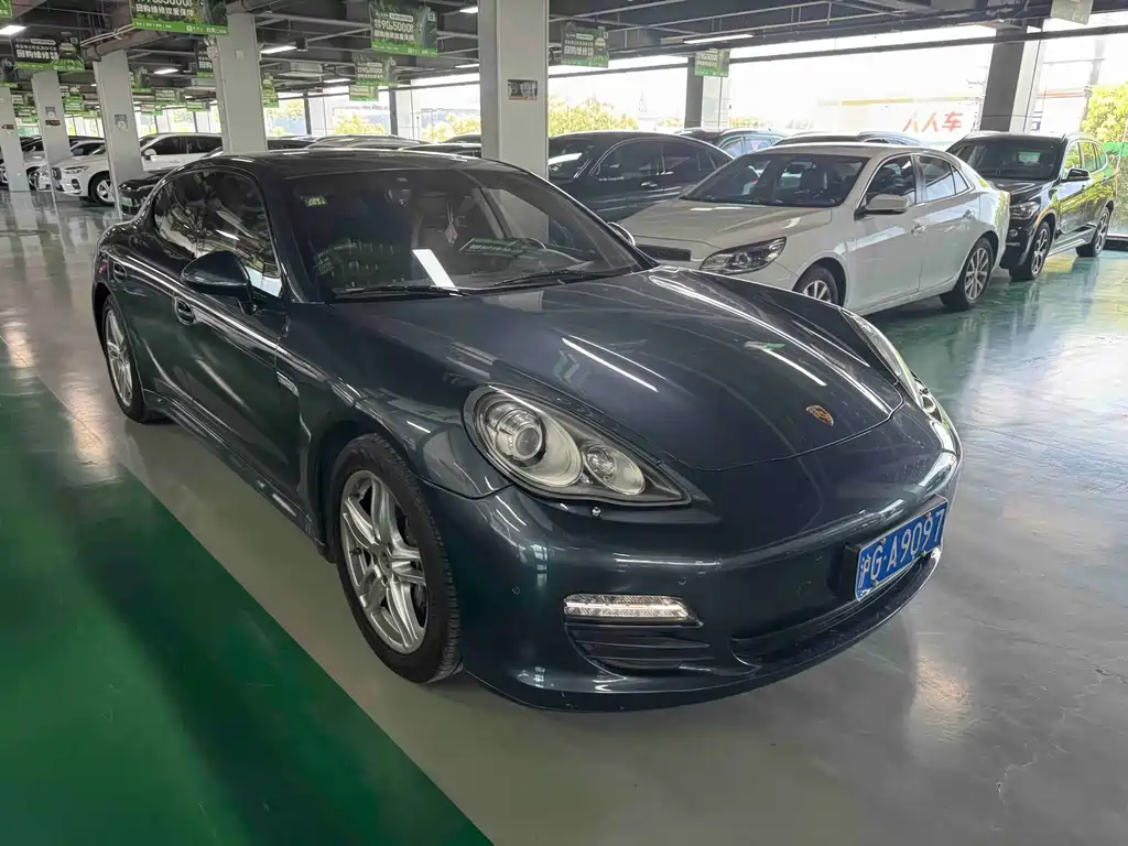 Porsche Panamera — миниатюра 3