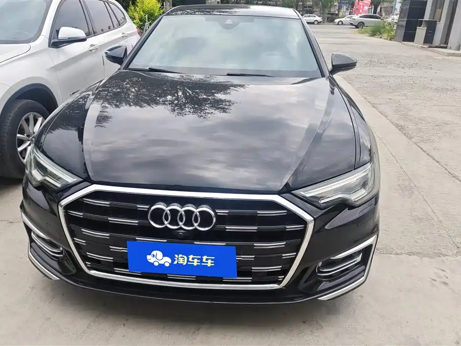 Audi A6L 2023 40 TFSI Luxury