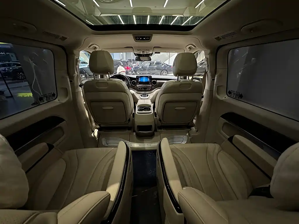 MERCEDES-BENZ V CLASS