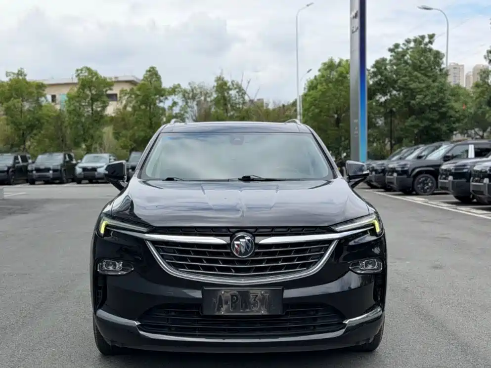 Buick Enclave — миниатюра 2