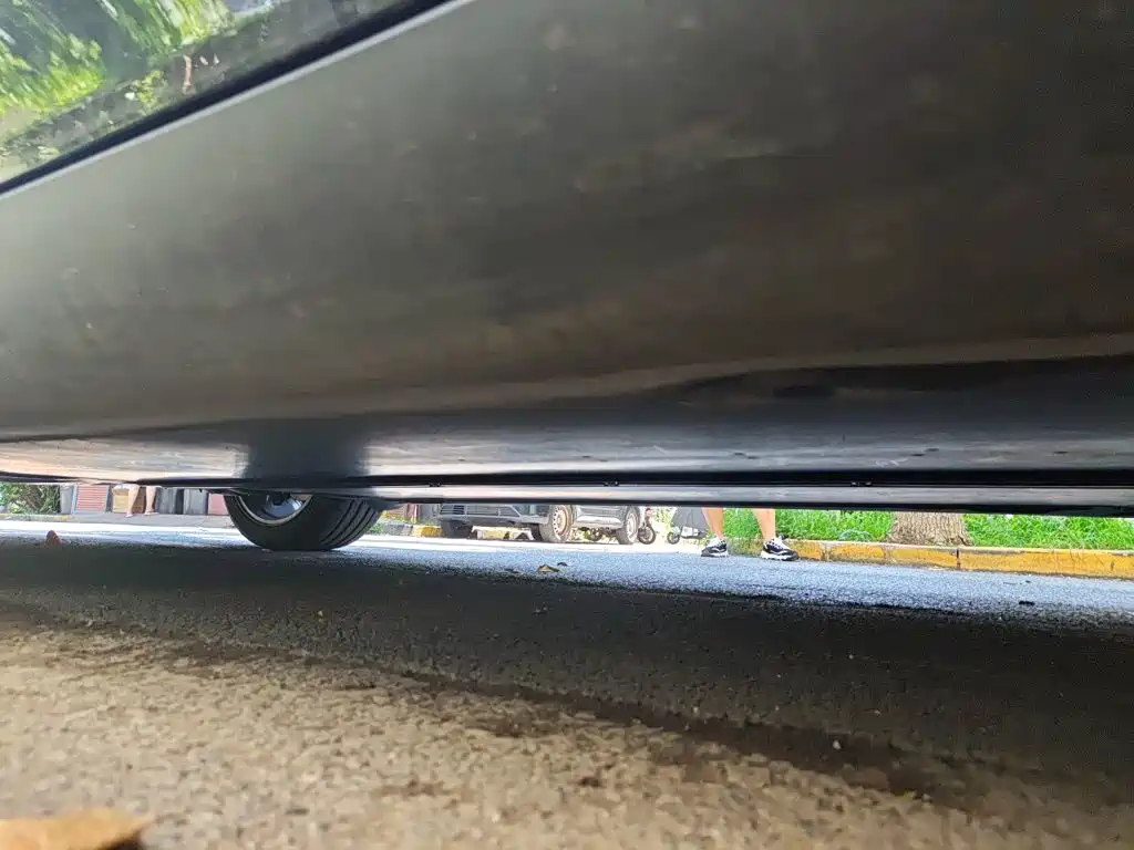 Tesla Model Y — миниатюра 17