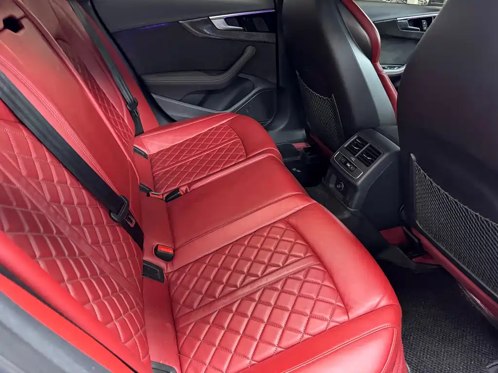 Audi S4 — миниатюра 14