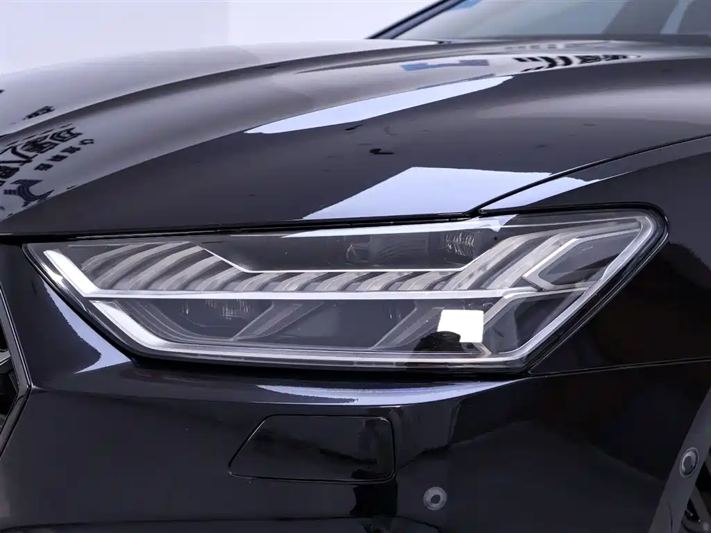 Audi A7L 2024 45 TFSI quattro