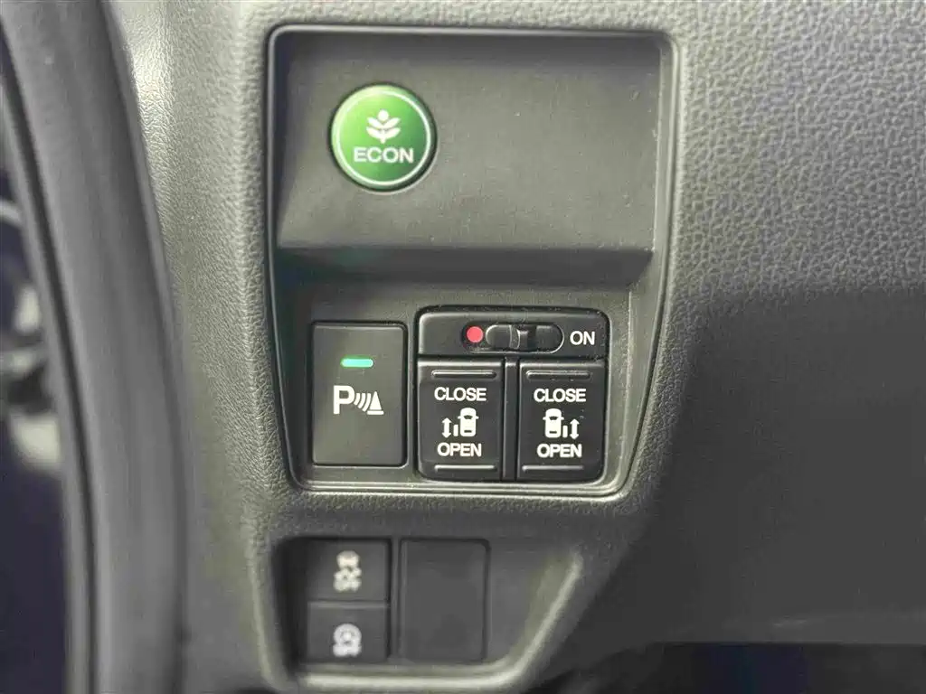 Honda Odyssey — миниатюра 7