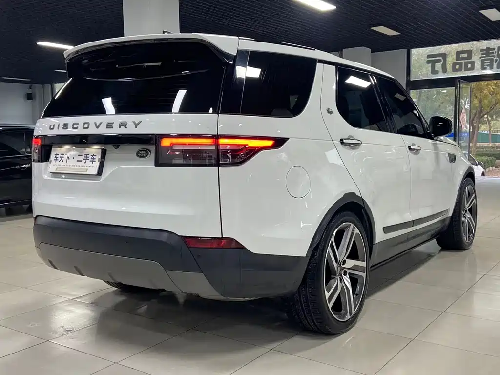 Land Rover Discovery 2018 2.0T SE