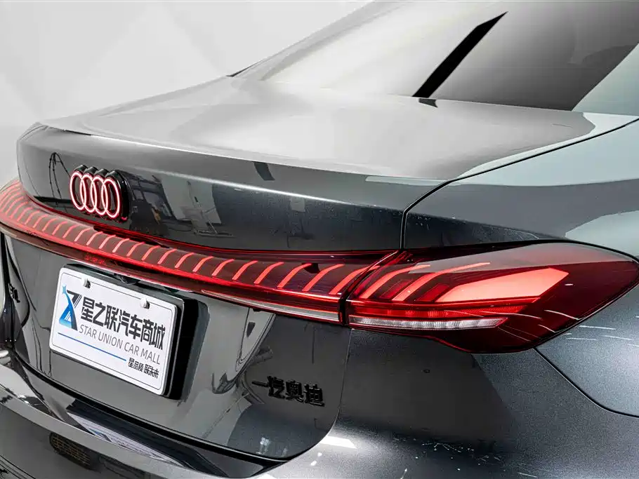 Audi A5L — миниатюра 8