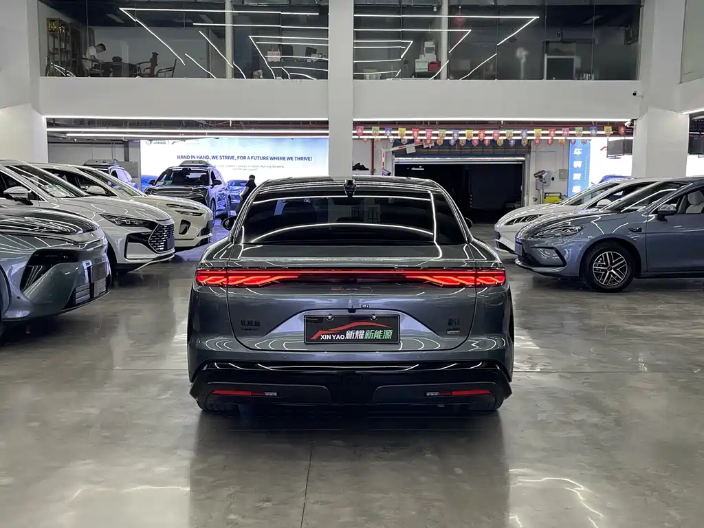BYD Han L — миниатюра 4