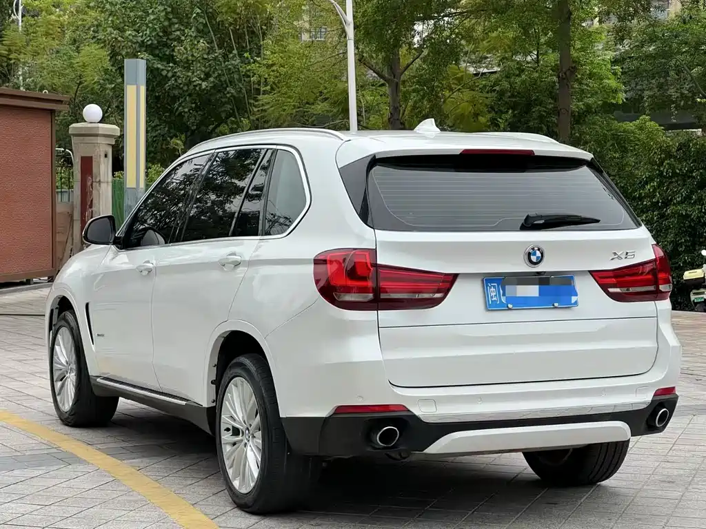BMW X5 2017 xDrive28i