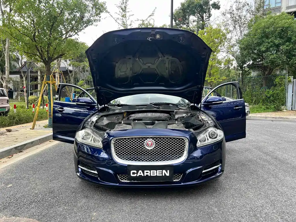 Jaguar XJ — миниатюра 27