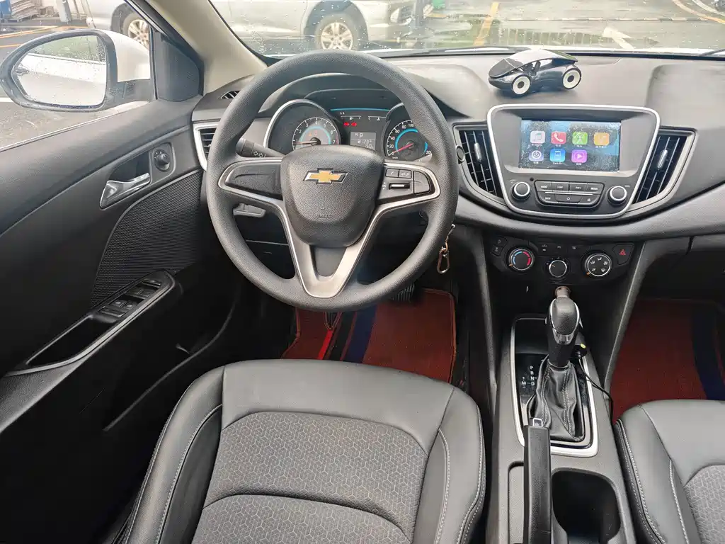 Chevrolet Cavalier — миниатюра 10