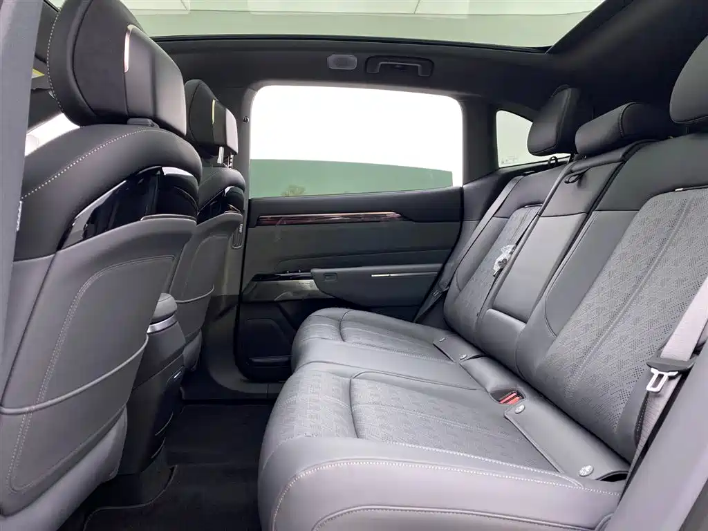 ZEEKR EXTREME KRYPTON 7X