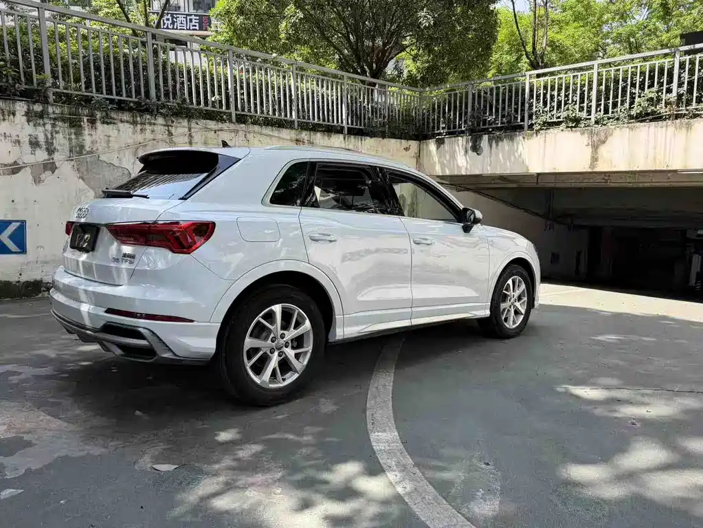 Audi Q3 2020 35 TFSI