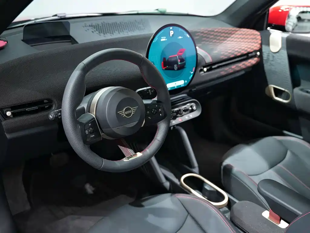 MINI MINI COOPER EV — миниатюра 3
