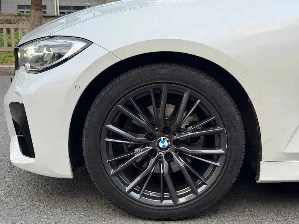 BMW 3 Series — миниатюра 5