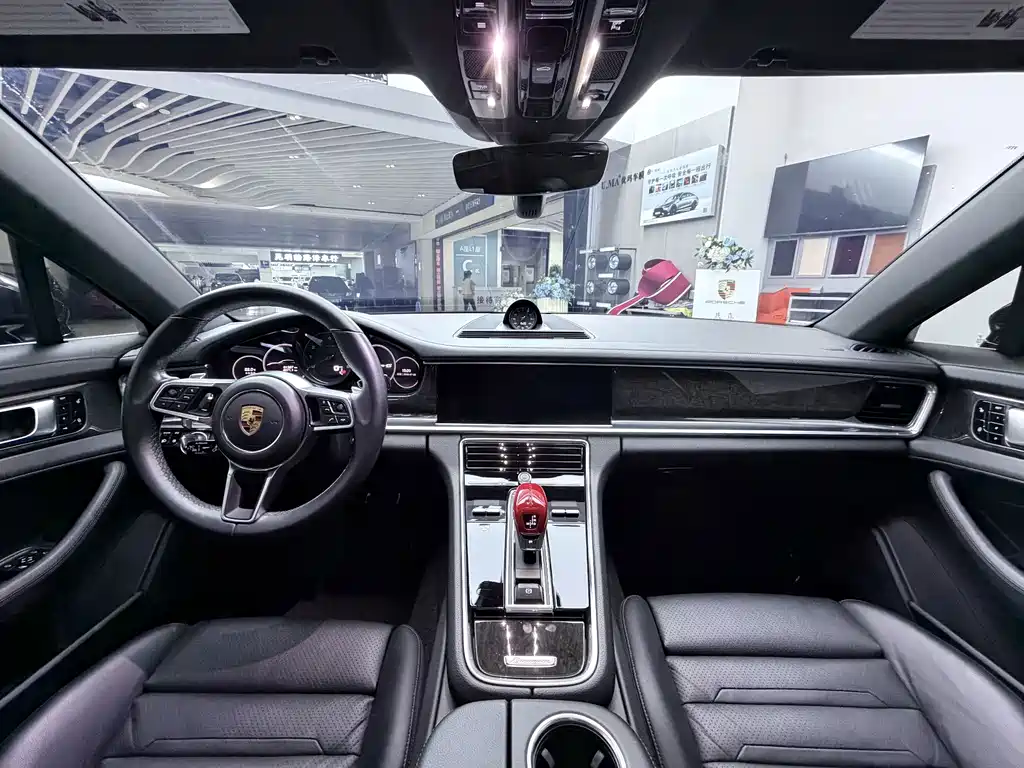 Porsche Panamera — миниатюра 14
