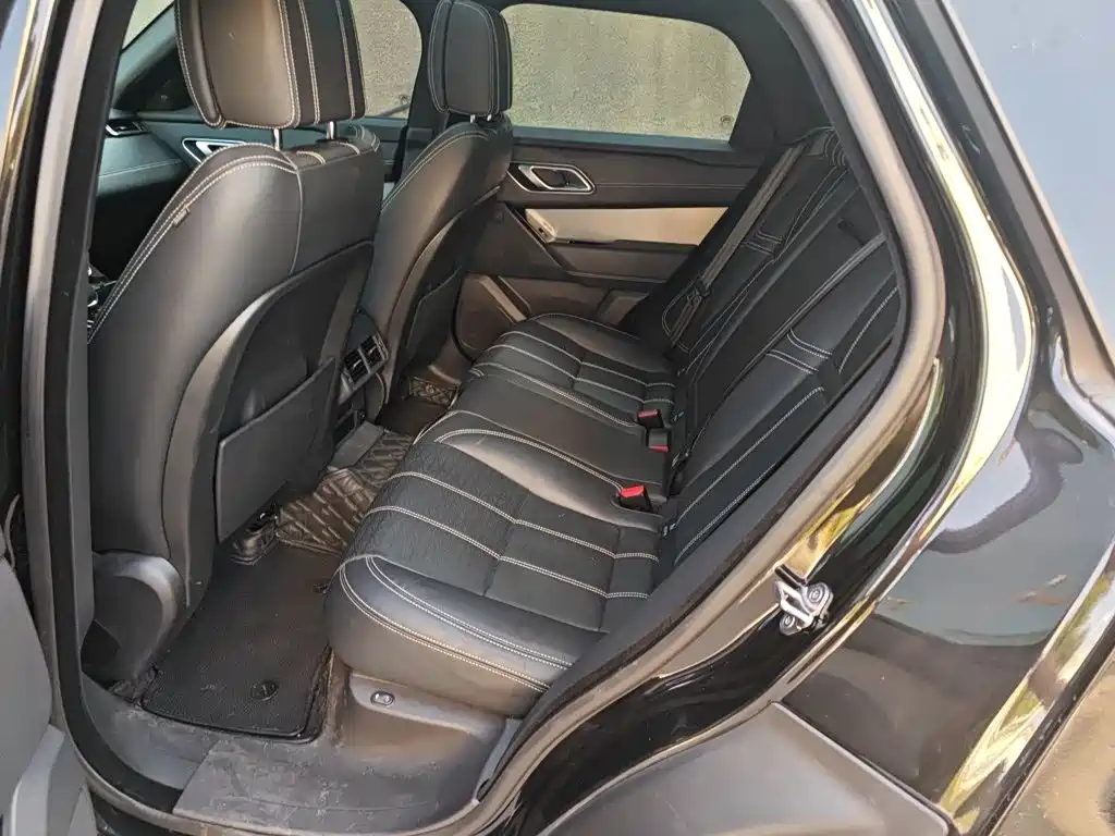 Land Rover Velar — миниатюра 13