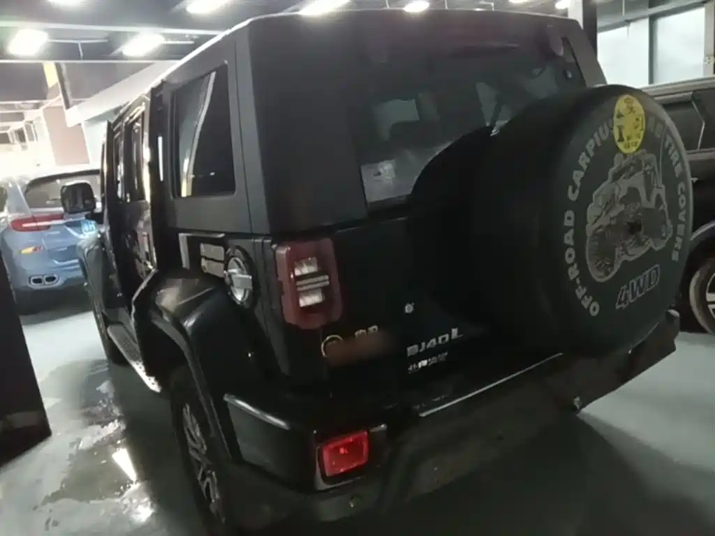 BAIC BJ40 2023 2.0T AT