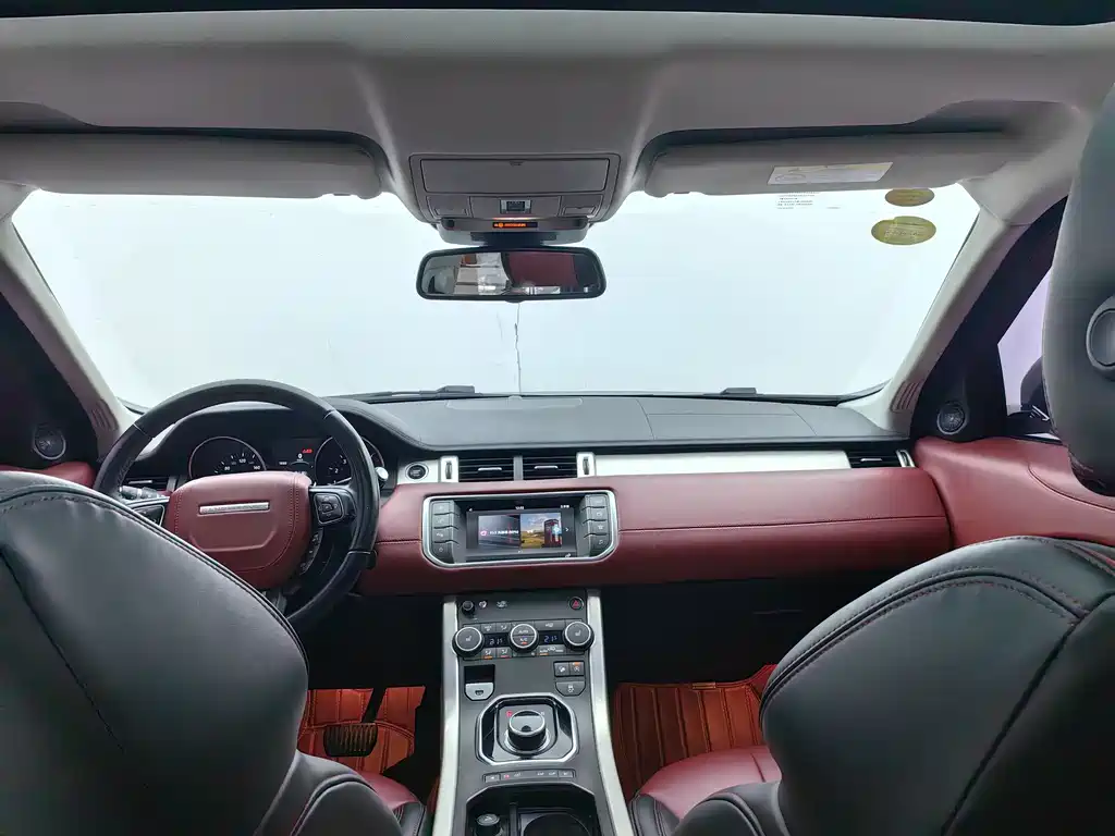 Land Rover Range Rover Evoque 2017 2.0T PURE