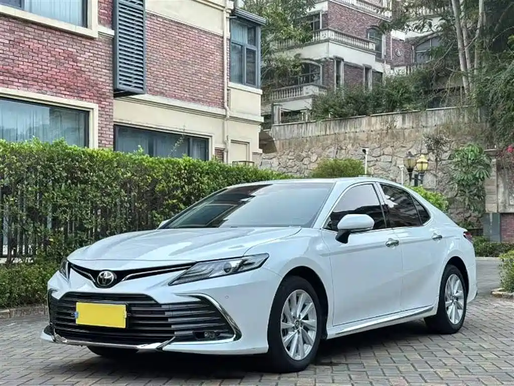 Toyota Camry 2023