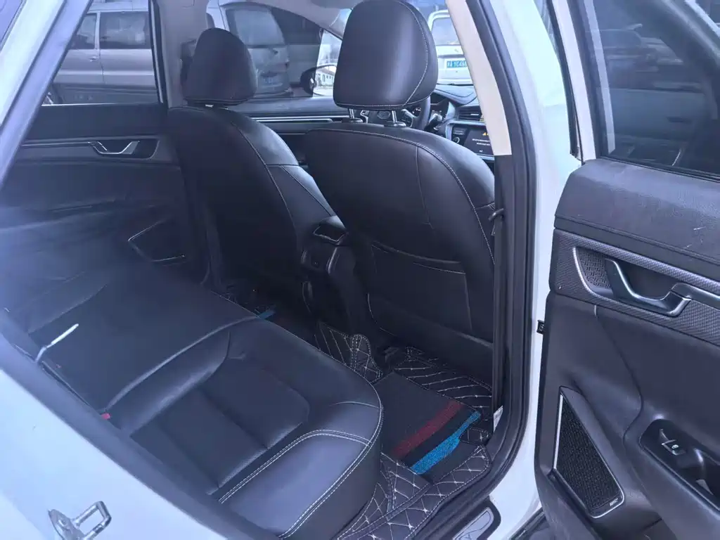 Geely Emgrand GS — миниатюра 13