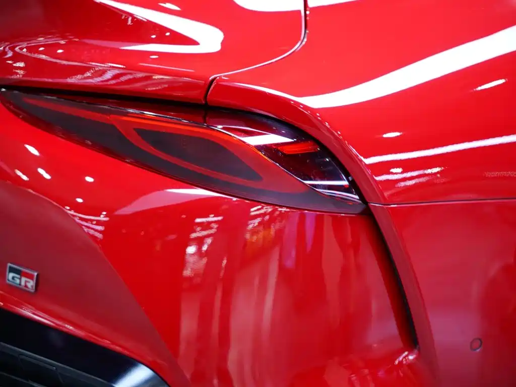 Toyota Supra — миниатюра 10