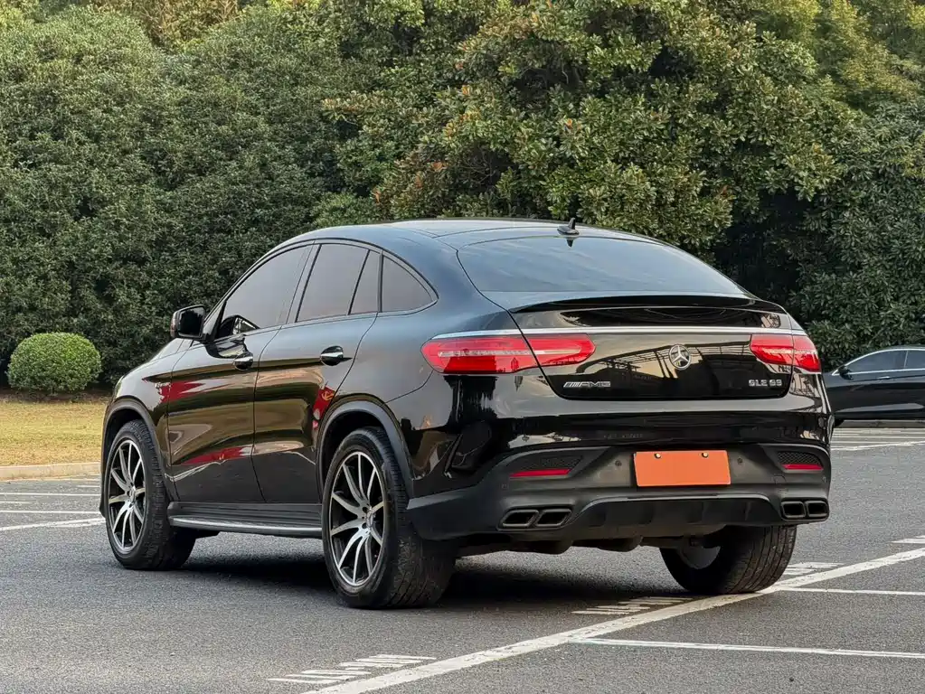 Mercedes-Benz GLE Coupe AMG — миниатюра 5