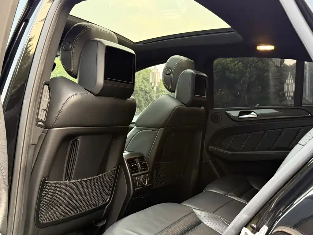 Mercedes-Benz GLE Coupe AMG — миниатюра 10