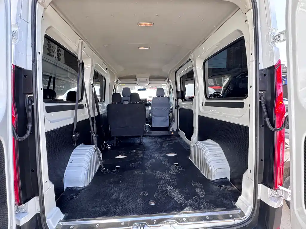 SAIC MAXUS XINTU V90