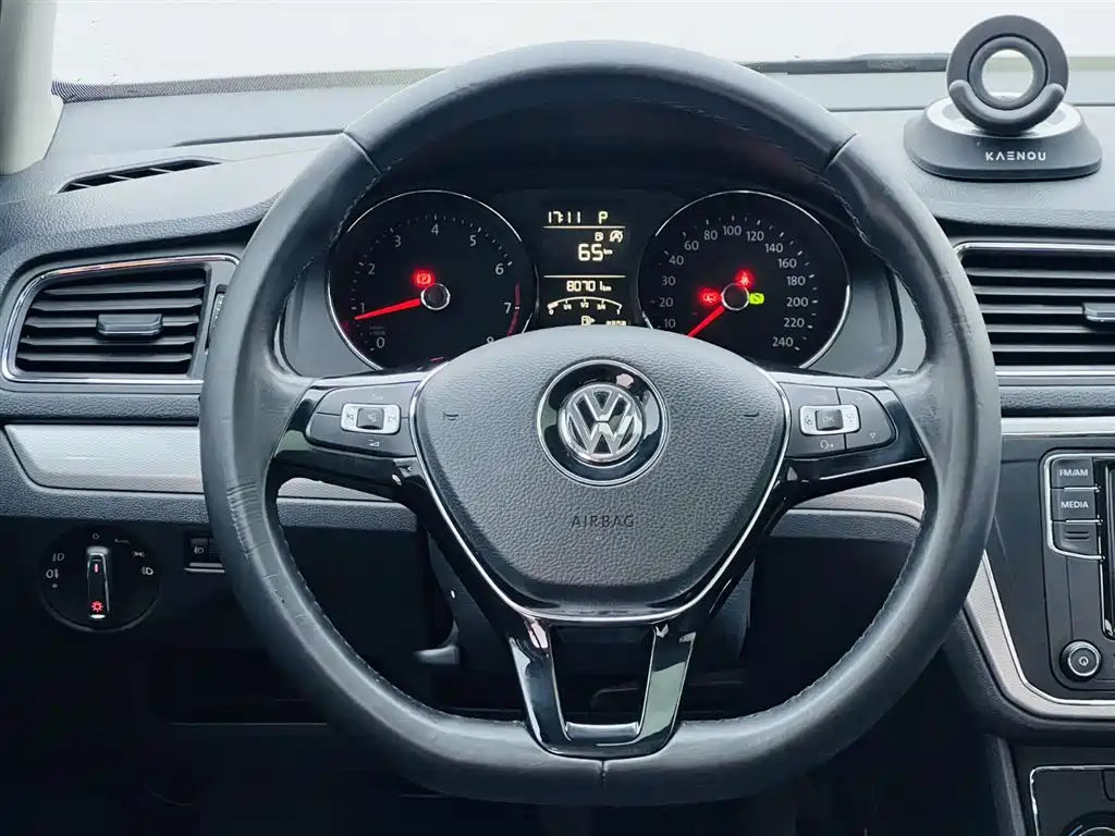 VOLKSWAGEN LANGXING
