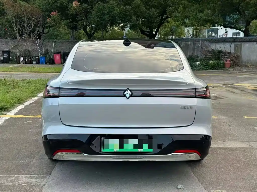 Baojun Xiangjing — миниатюра 8