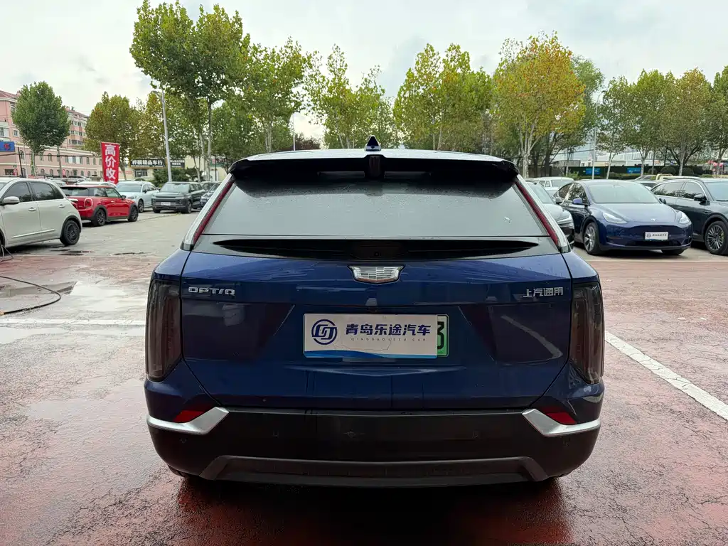 Cadillac IQ — миниатюра 5